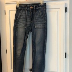 American eagle. Jeggings rough hem